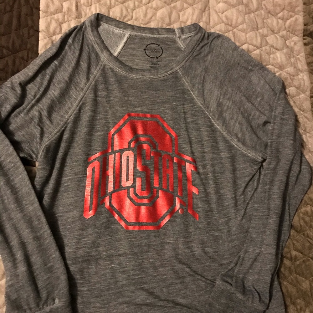 Medium gray Ohio State long sleeve tee